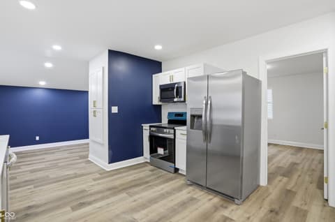 Photo of 208 N Tacoma Avenue, Indianapolis, IN