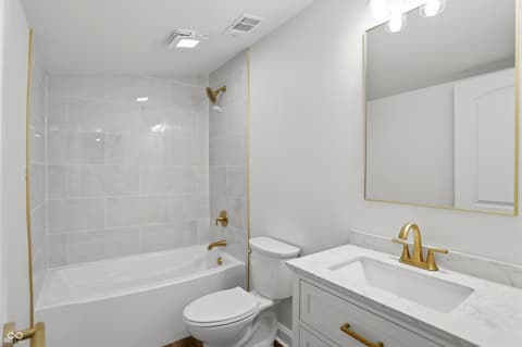 Photo of 208 N Tacoma Avenue, Indianapolis, IN