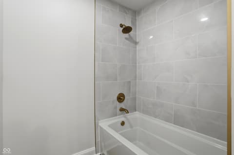 Photo of 208 N Tacoma Avenue, Indianapolis, IN