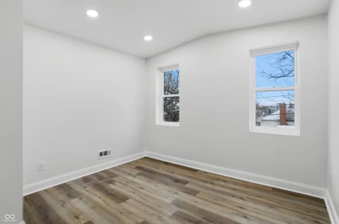 Photo of 208 N Tacoma Avenue, Indianapolis, IN