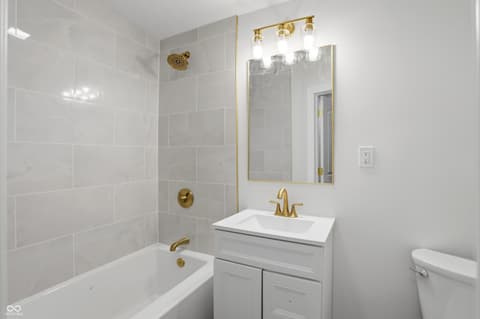 Photo of 208 N Tacoma Avenue, Indianapolis, IN