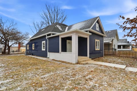 Photo of 208 N Tacoma Avenue, Indianapolis, IN