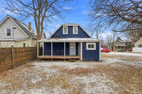 Photo of 208 N Tacoma Avenue, Indianapolis, IN