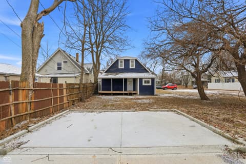 Photo of 208 N Tacoma Avenue, Indianapolis, IN
