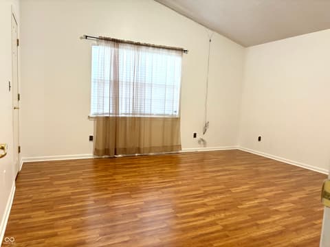Photo of 937 Ellington Circle, Greenwood, IN