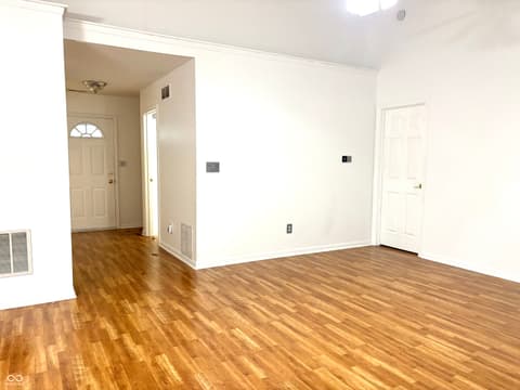 Photo of 937 Ellington Circle, Greenwood, IN