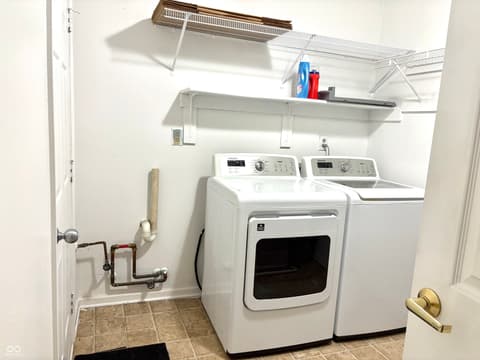 Photo of 937 Ellington Circle, Greenwood, IN