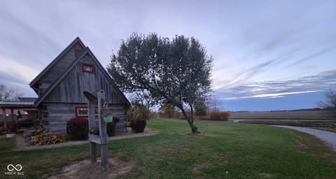 Photo of 1806 N County Road 80 NE, Greensburg, IN