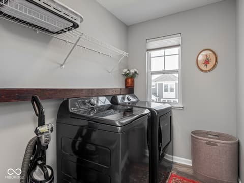 Laundry room at 348 Central State Boulevard, Indianapolis, IN