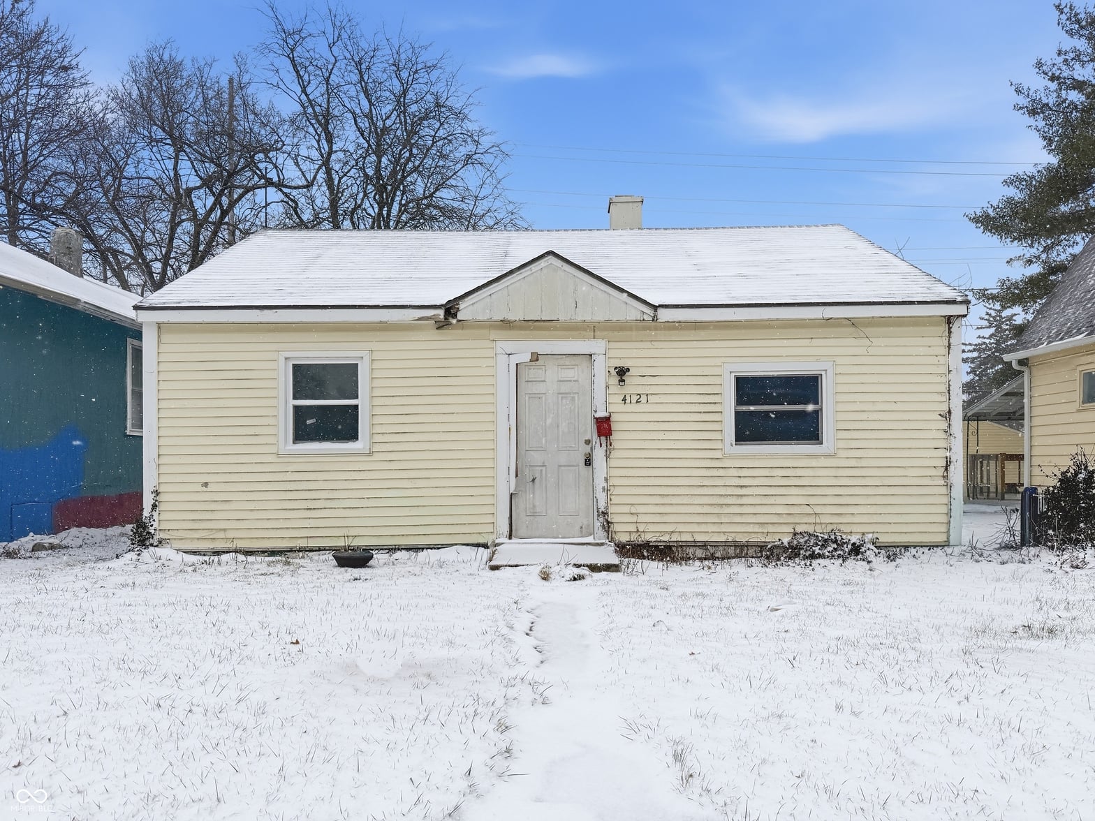 Photo of 4121 Monroe Street, Fort Wayne, IN