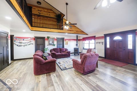 Living room at 14154 Defore Road, Coal City, IN
