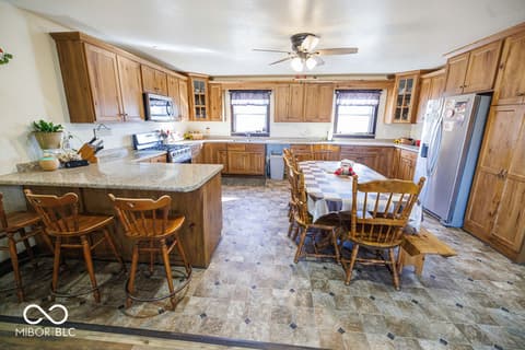 Kitchen at 14154 Defore Road, Coal City, IN