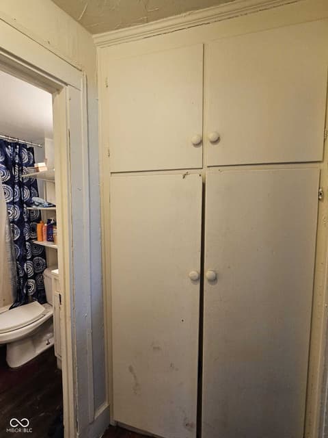 Photo of 918 N Olney Street, Indianapolis, IN