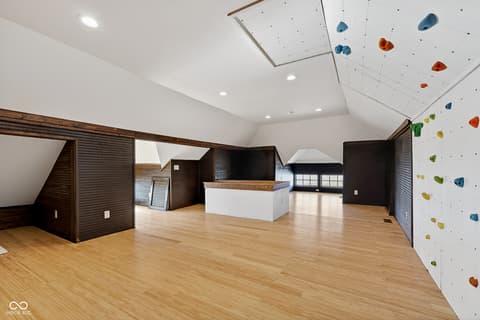Photo of 2455 Broadway Street, Indianapolis, IN