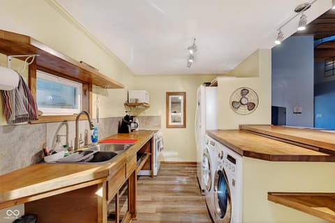 Guest Quarters — 2594 E Traction Road, Crawfordsville, IN