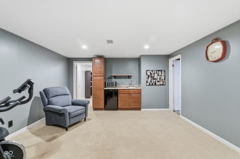 Sitting Room — 2711 Pomona Court, Indianapolis, IN