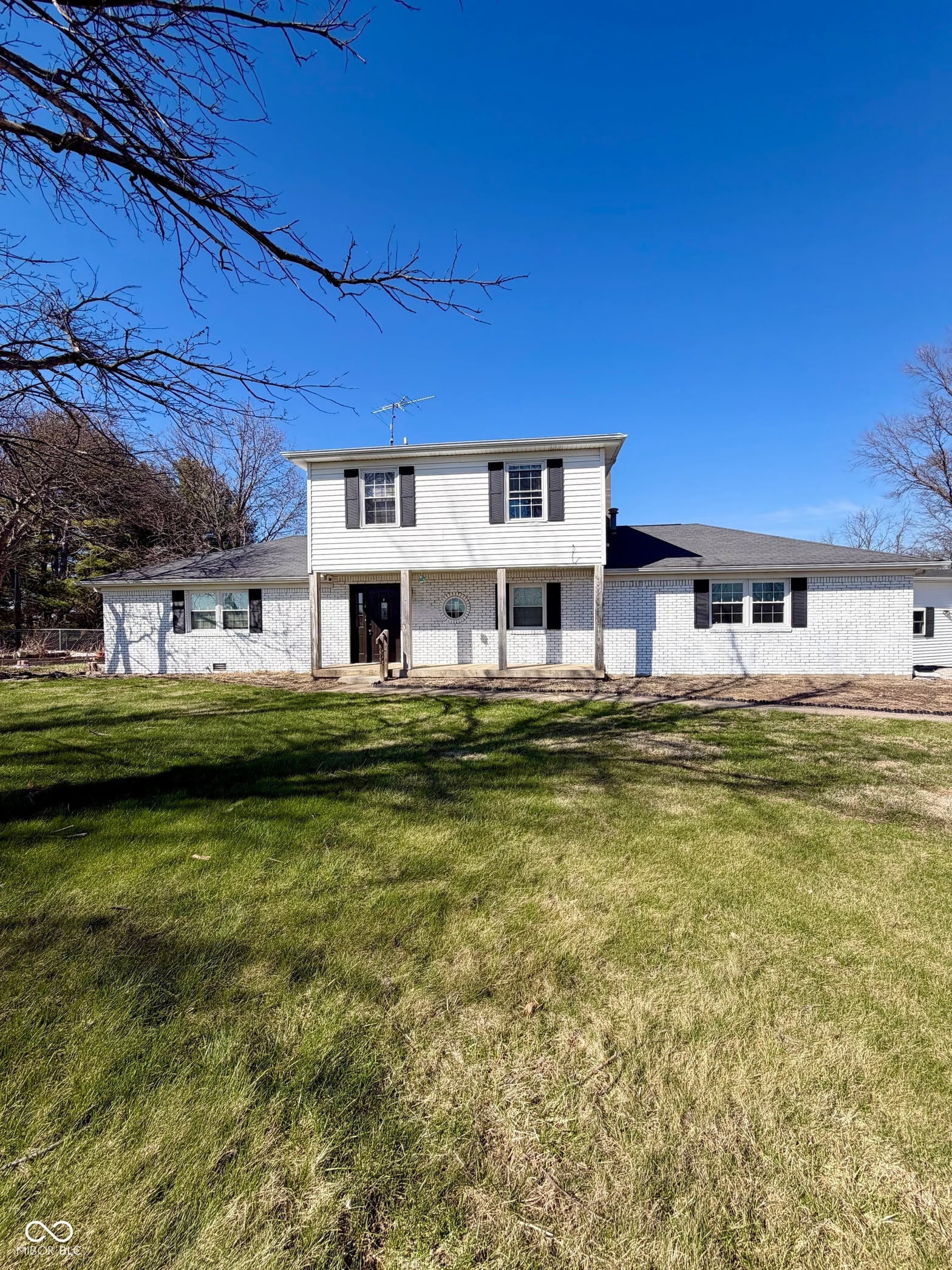 Photo of 660 E Bonebrake Road, Veedersburg, IN