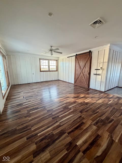 Photo of 660 E Bonebrake Road, Veedersburg, IN