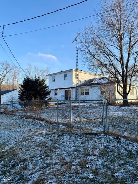 Photo of 660 E Bonebrake Road, Veedersburg, IN