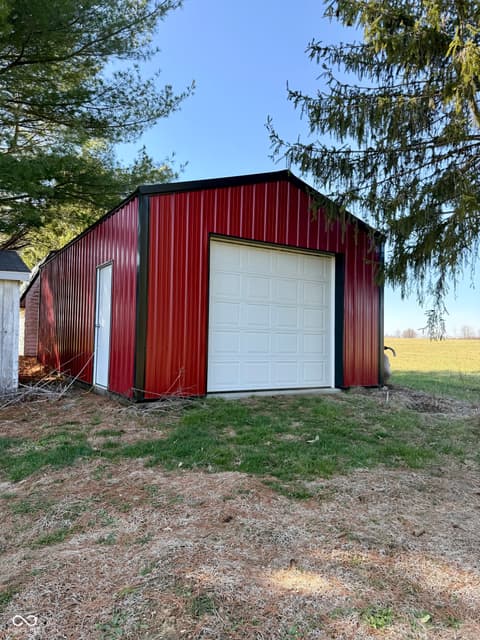 Photo of 660 E Bonebrake Road, Veedersburg, IN
