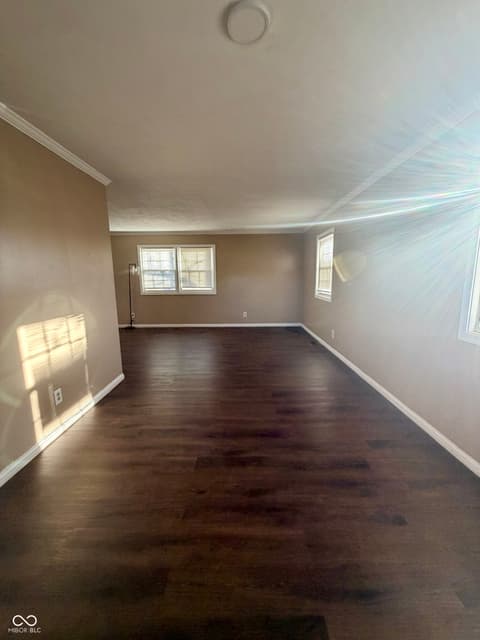 Photo of 660 E Bonebrake Road, Veedersburg, IN