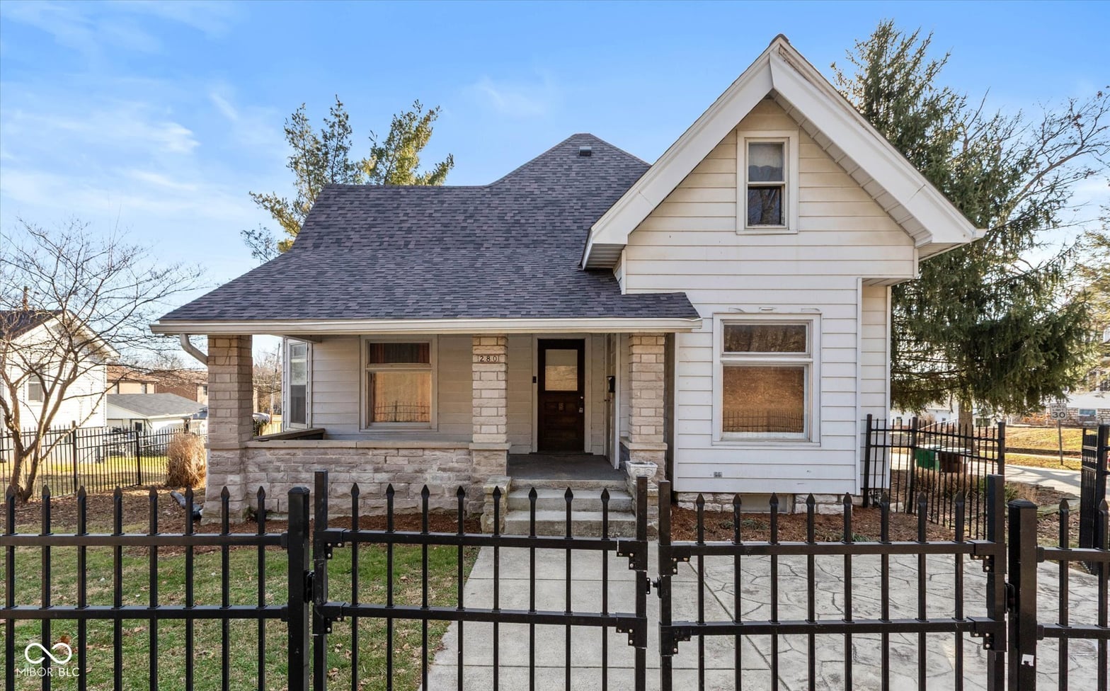 Front exterior at 280 W Hillside Avenue, Spencer, IN