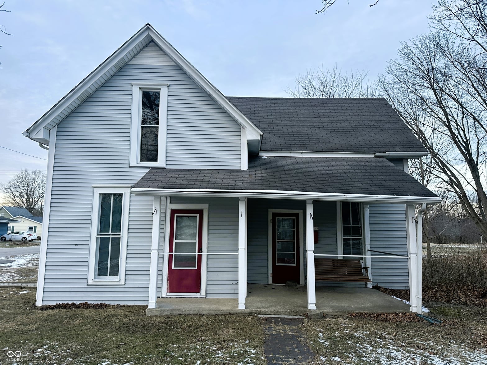 Photo of 302 E Washington Street, Waynetown, IN