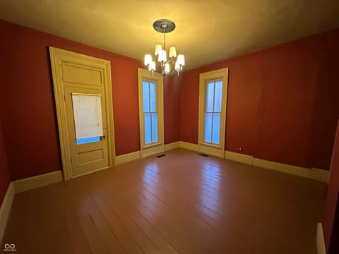 Photo of 302 E Washington Street, Waynetown, IN