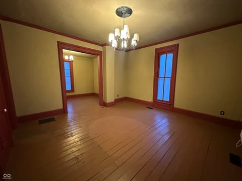 Photo of 302 E Washington Street, Waynetown, IN