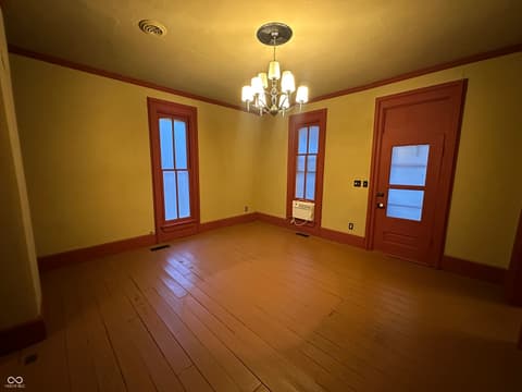 Photo of 302 E Washington Street, Waynetown, IN