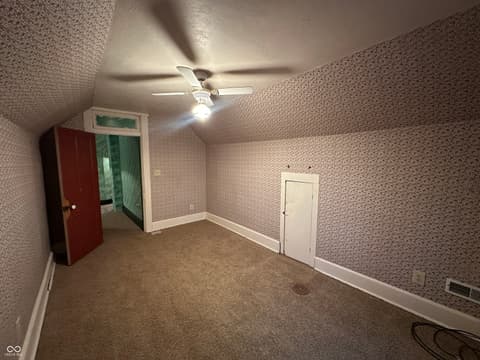 Photo of 302 E Washington Street, Waynetown, IN