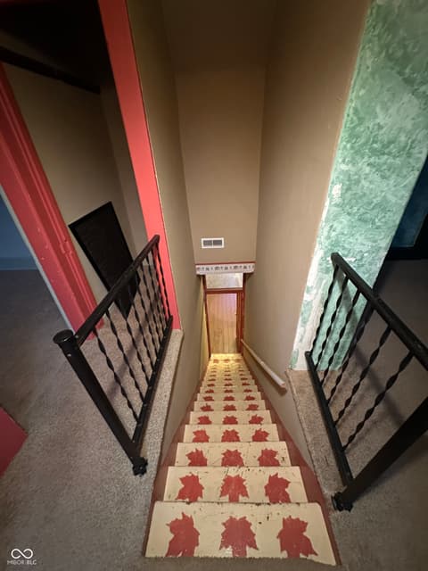 Photo of 302 E Washington Street, Waynetown, IN