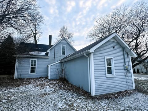 Photo of 302 E Washington Street, Waynetown, IN