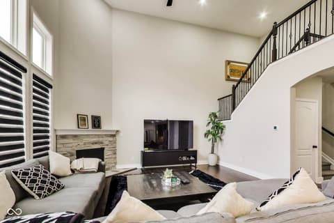 Photo of 9920 Deep Royal Way, Indianapolis, IN