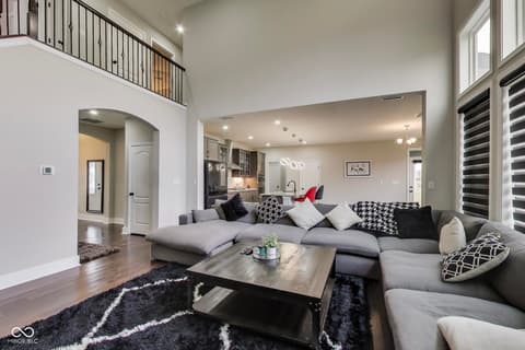 Photo of 9920 Deep Royal Way, Indianapolis, IN