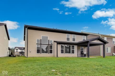 Photo of 9920 Deep Royal Way, Indianapolis, IN