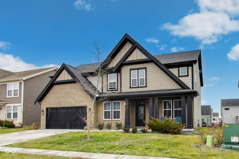 Photo of 9920 Deep Royal Way, Indianapolis, IN