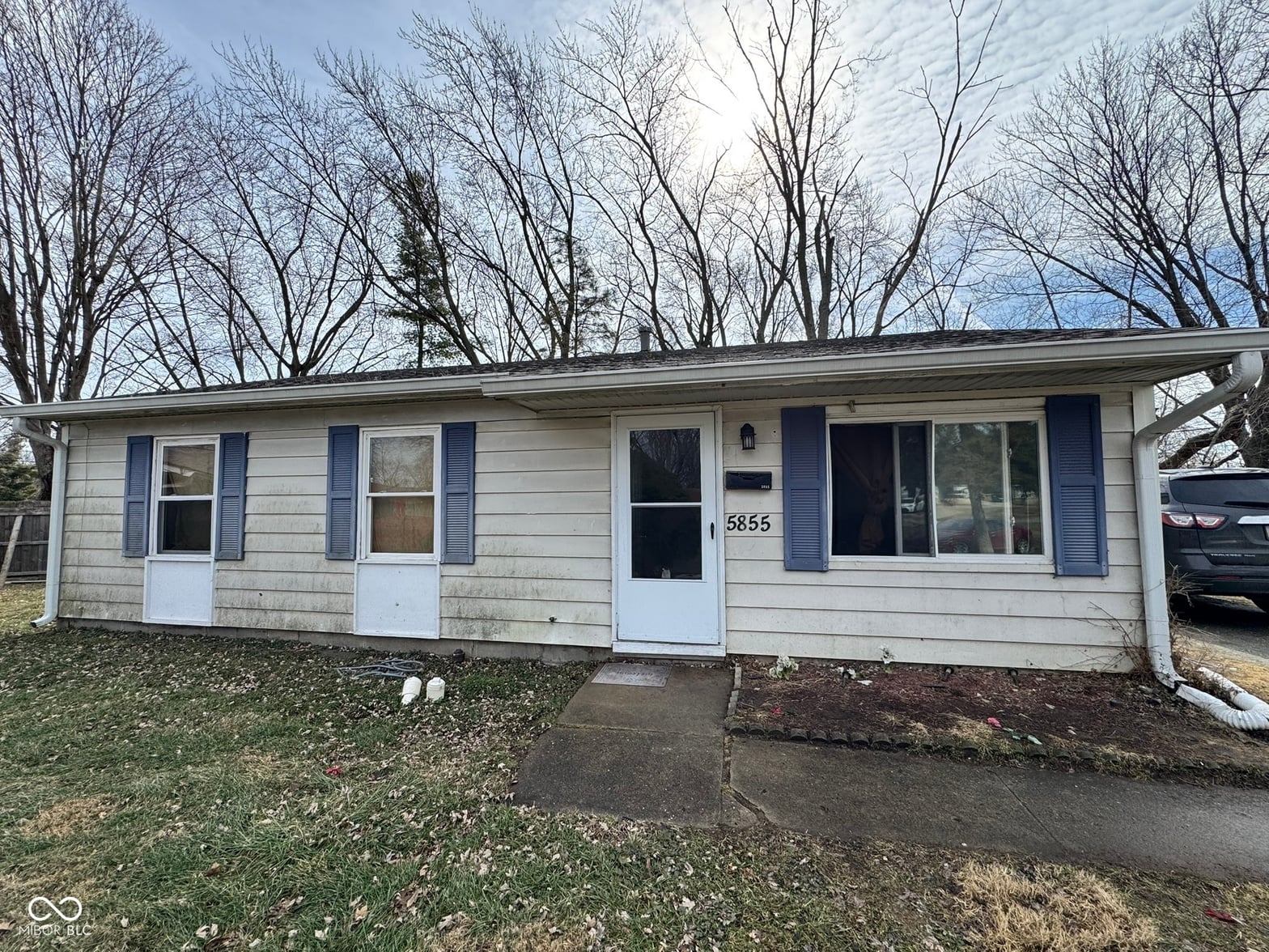 Front exterior at 5855 Price Court, Indianapolis, IN