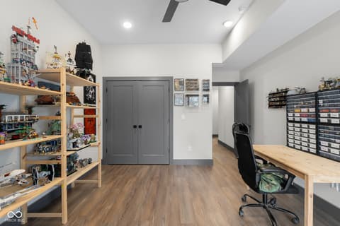 Home office at 205 Woods Trail, Nashville, IN