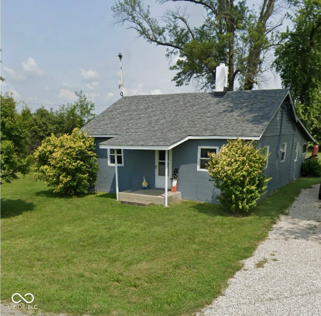 Photo of 606 W 450 S, Shelbyville, IN