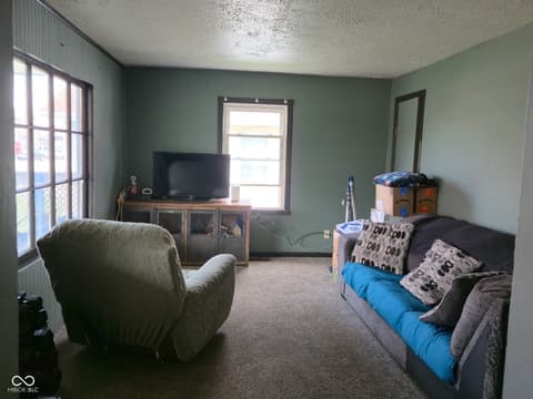 Living room at 887 S Auburn Street, Indianapolis, IN