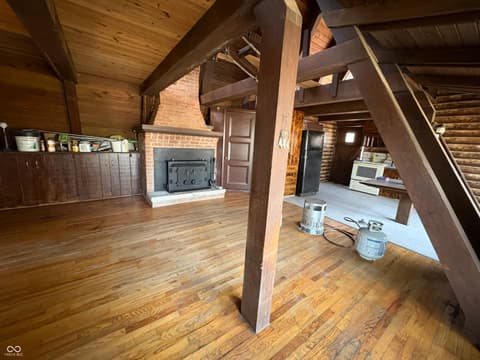 Photo of 6155 Private Road 1125 N, Poland, IN