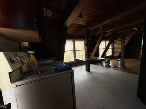 Photo of 6155 Private Road 1125 N, Poland, IN