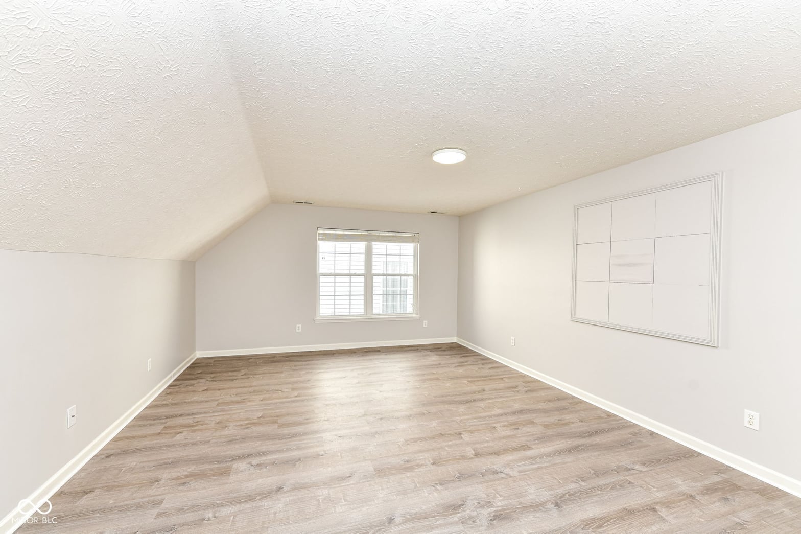 Bonus Room