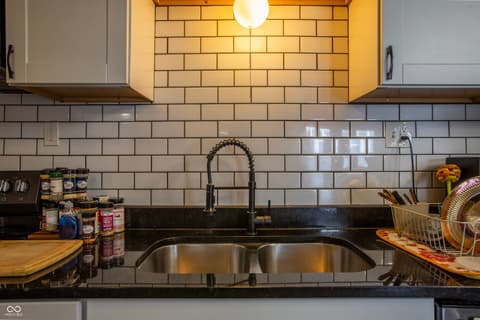 Photo of 826 E Pleasant Run Parkway North Drive, Indianapolis, IN