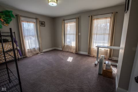 Photo of 826 E Pleasant Run Parkway North Drive, Indianapolis, IN