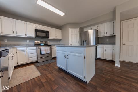 Photo of 3244 Rolling Hill Drive, Columbus, IN