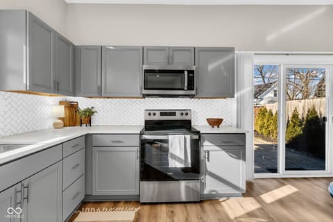 Photo of 214 Detroit Street, Indianapolis, IN