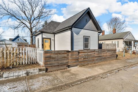 Photo of 214 Detroit Street, Indianapolis, IN