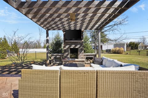 Photo of 1067 Oswego Road, Carmel, IN